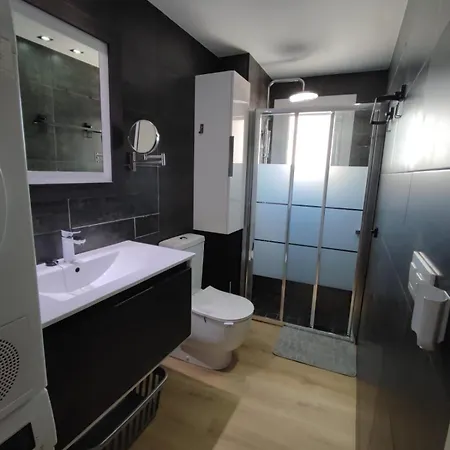 Moderne Centre 50 Metres De La Apartamento *